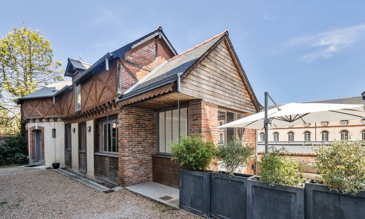 Maison Sévigné Calme Du Thabor Et La Proximité Centre Ville | Fougeres - Sevigne