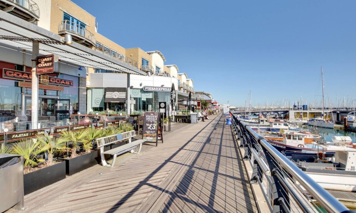 Marina Central | Seafront