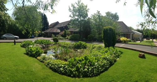 Brook Marston Farm Hotel | Wordsley