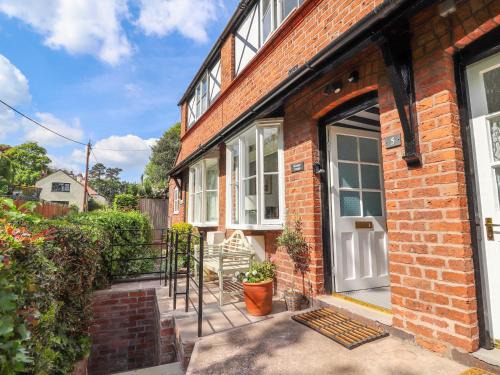 Cottage | Malpas