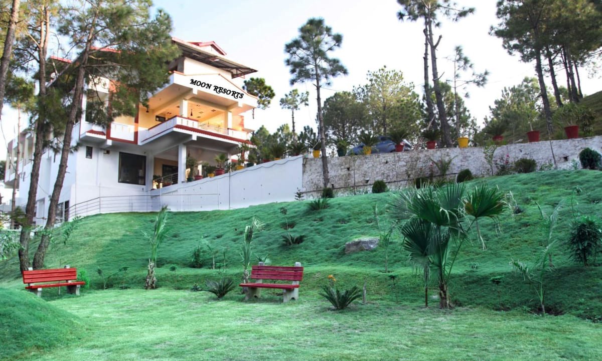 Moon Resorts | Pachhad