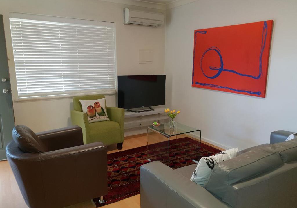 Superb Br Comfort Style | Inglewood
