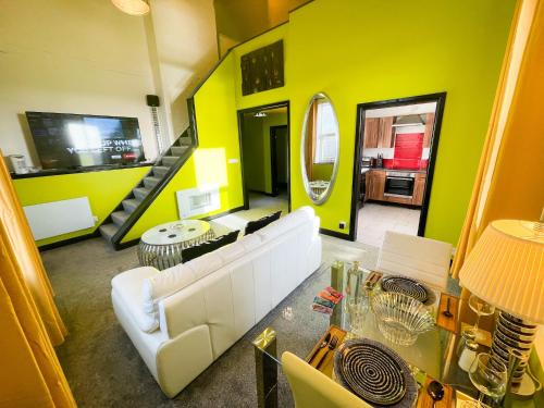 Phoenix Executive | Goole