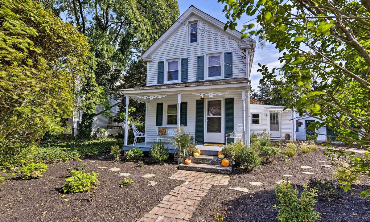 Cottage Stone Harbor Beaches | Cape May Court House