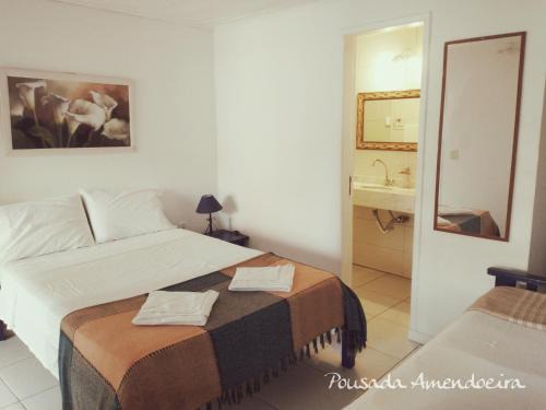 Pousada Amendoeira | Ossos