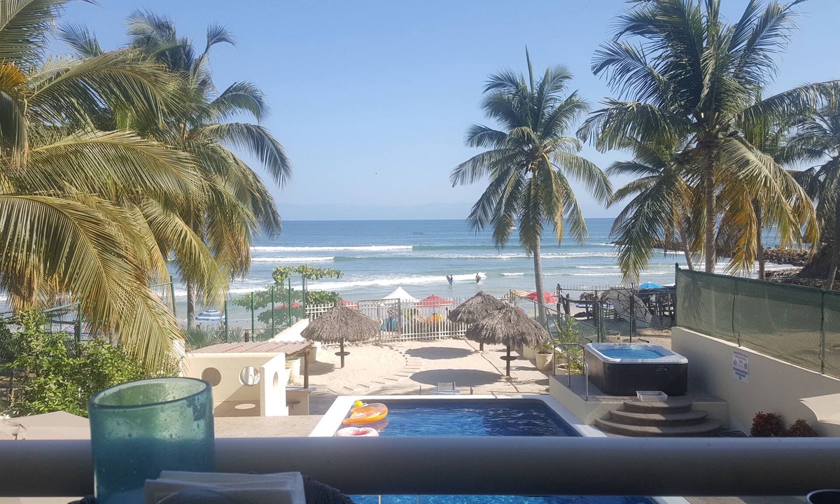 Punta De Mita | Emiliano Zapata