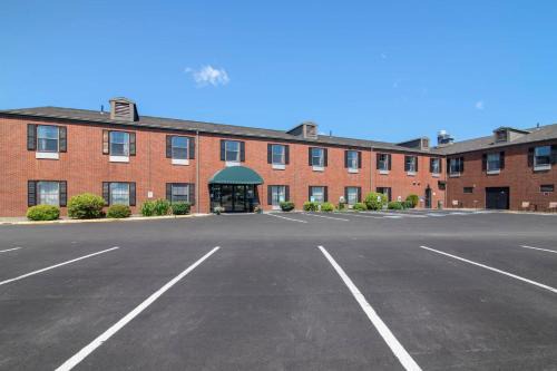 Quality Inn At Bangor Mall | Bangor