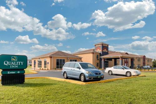 Quality Inn Fort Campbell | Cadiz