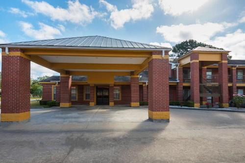 Quality Inn | DeRidder