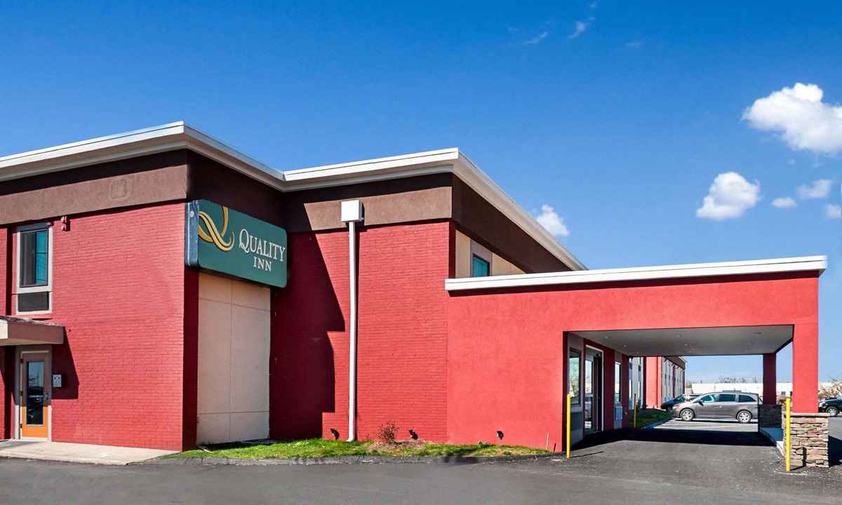 Quality Inn Pimlico Racetrack | Reisterstown Station