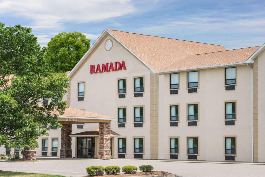Ramada | Strasburg