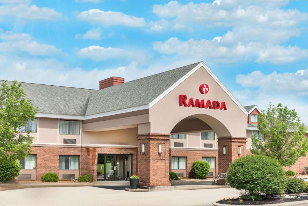 Ramada | Vandalia