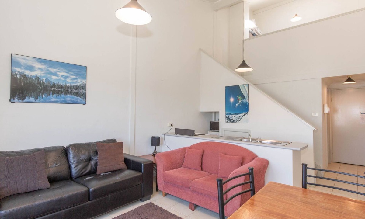 Razorback Gippsland Street | Jindabyne