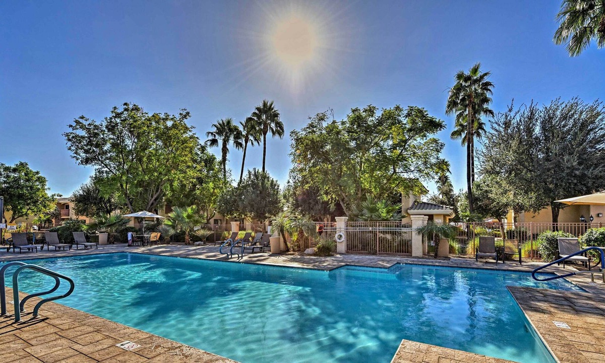 Scottsdale Premium Term Getaway Furnished Golf Cable Utilities | Maryvale