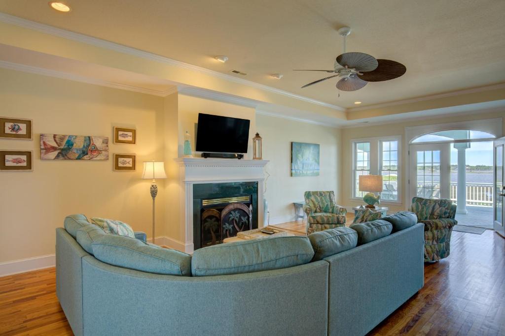 Sailview | Cape Island