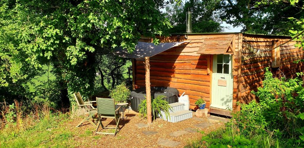 Scollas Lodge | Brazzacott