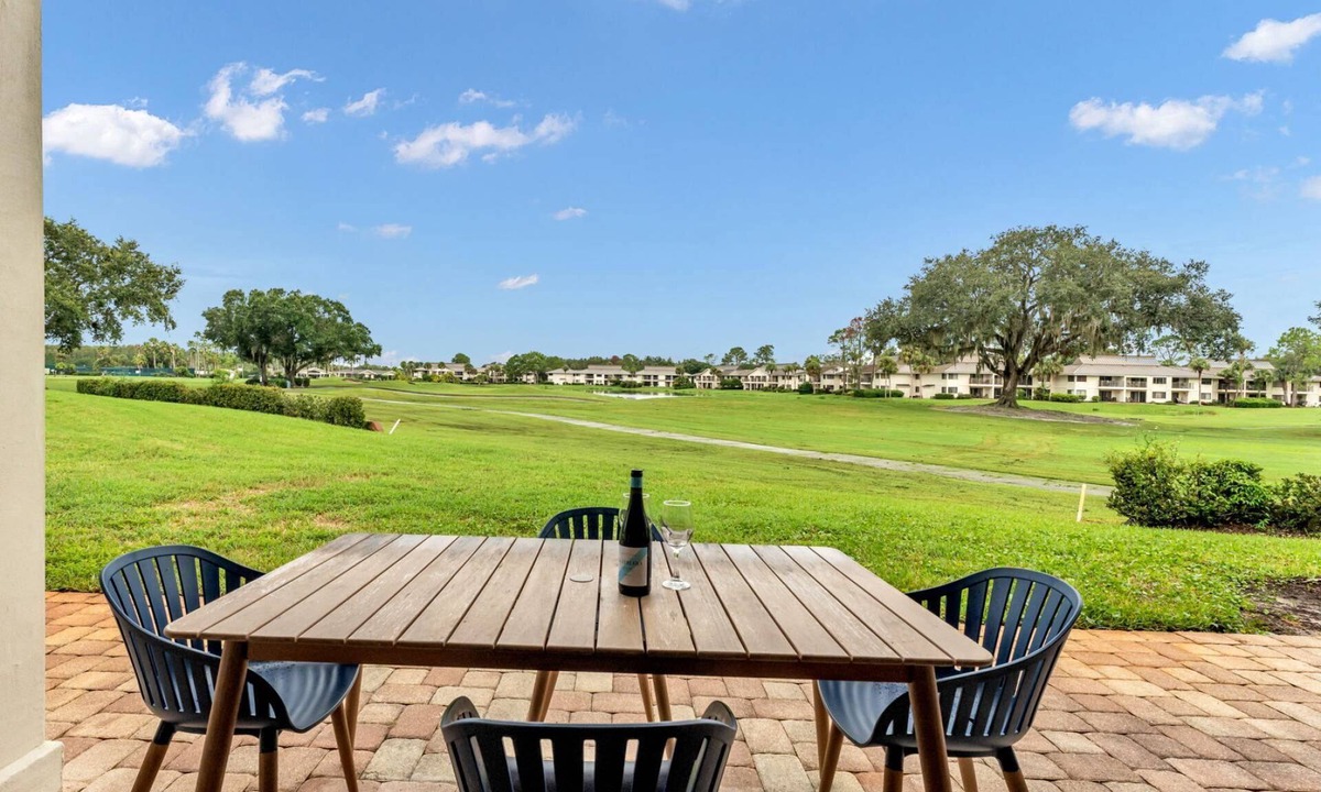 Summertime Escape Discount | Wesley Chapel