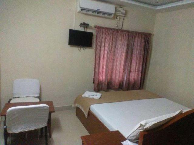 Hotel Sri Shiva | Srikalahasti