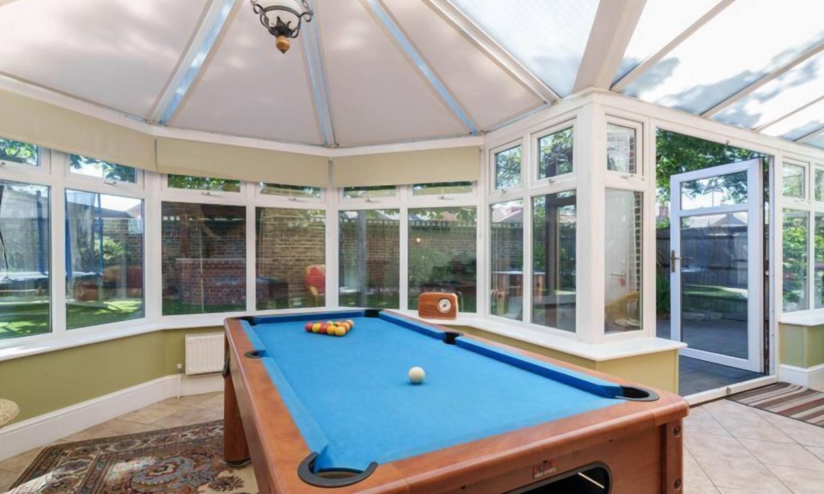 Stoke Villas | Gosport