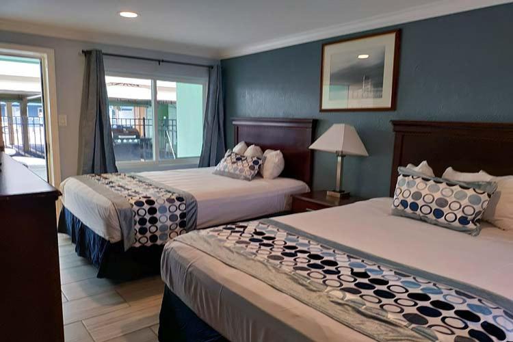 Beach Hotel | Wildwood