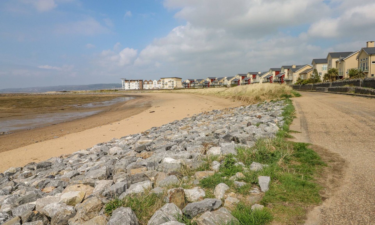 The Beach Llanelli | Llanelli