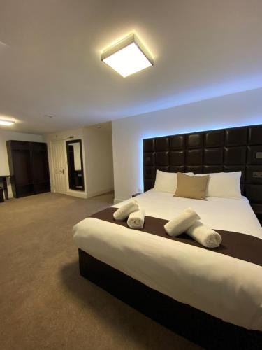 The Charles Hotel | Chatham