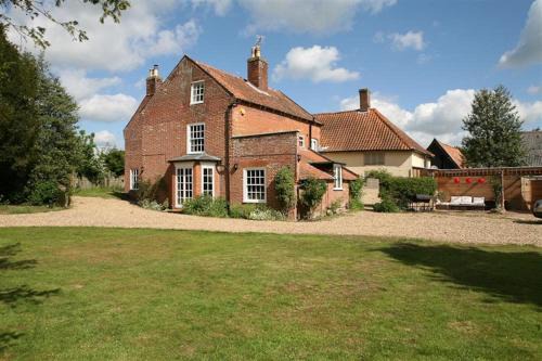 The Manor | Bramfield