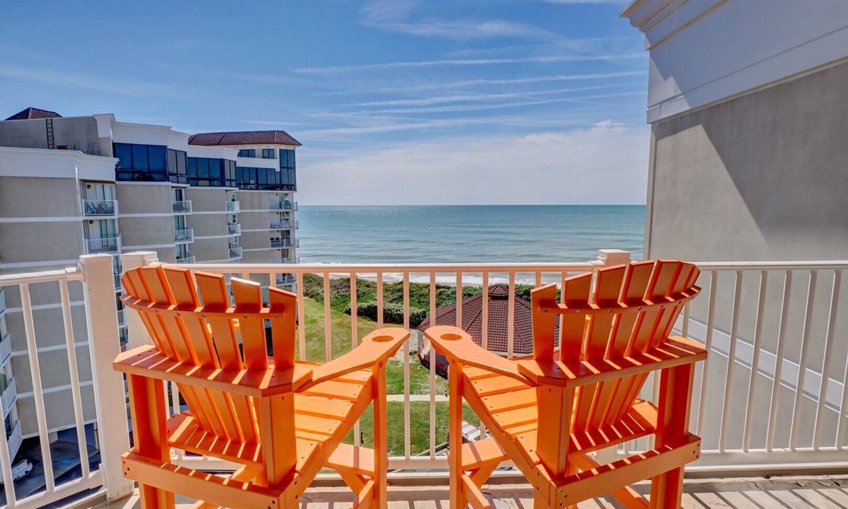 Regis North Topsail Beach | Sneads Ferry