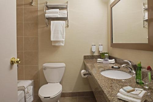 Travelodge | Durham Region