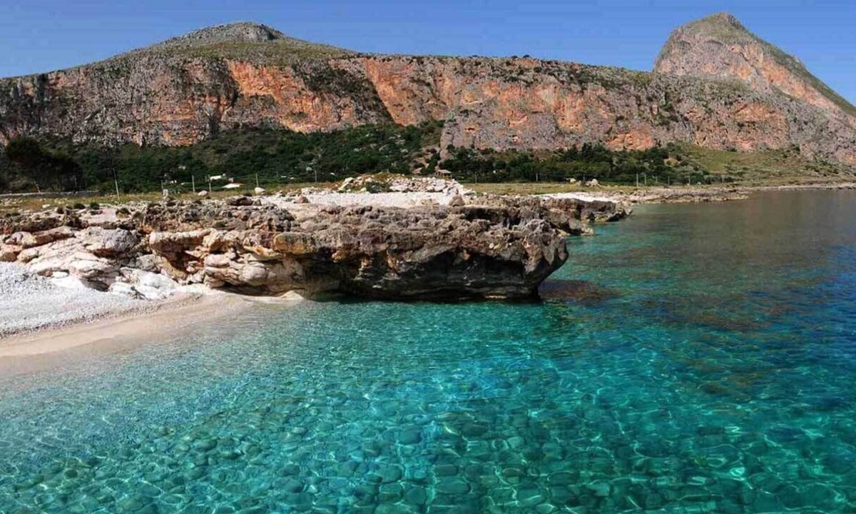 Mono Pax San Vito Lo Capo Tp | Castelluzzo