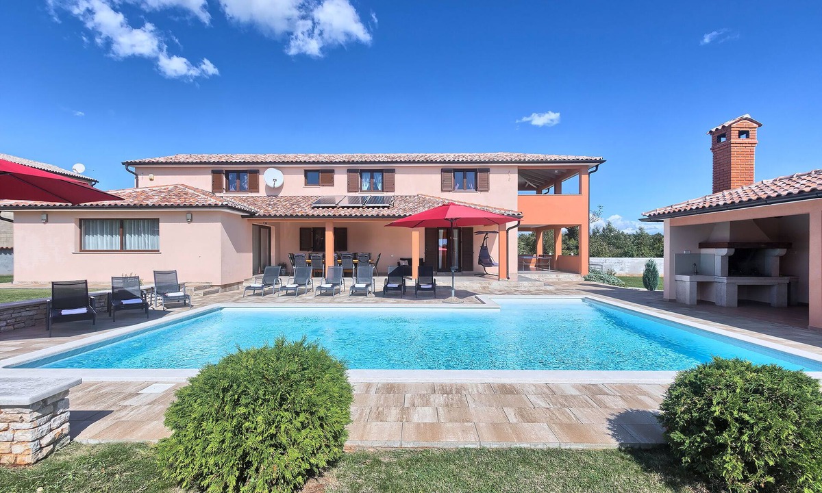 Villa Amber | Rojnici