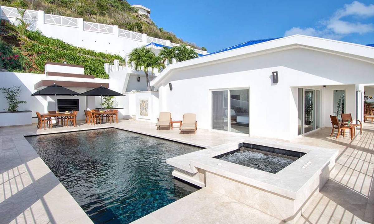 Villa Paradiso | Oyster Pond