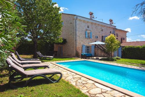 Villa Sherpa | Stranici kod Lovreca