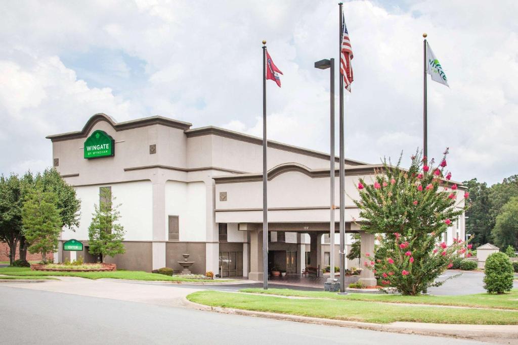Wingate | North Little Rock