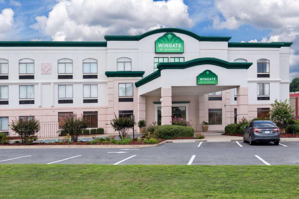 Wingate | West Monroe