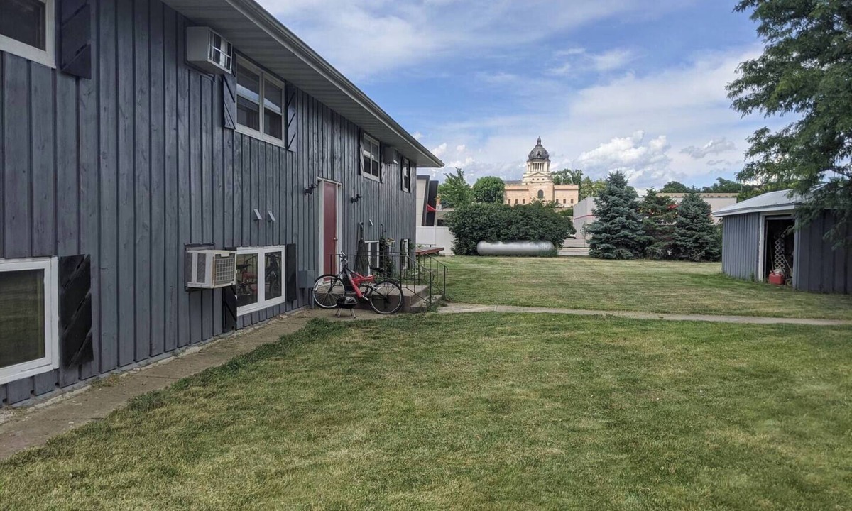 Located Pawnee | Pierre