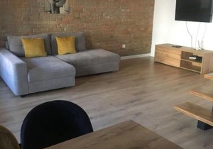 Дворівневі апартаменти на площі Ринок