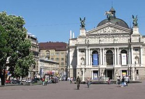 Квартира ВІП в центрі на вулиці Проспект Свободи 22 біля Оперного театру біля Вернісажу