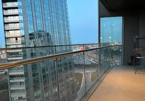 داخل مجمع skyland غرفتين وصالون مفروشة
