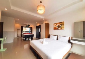 บ้านสไลเดอร์แดง พูลวิลล่า 4 ห้องนอน พัก 15-20 คน
