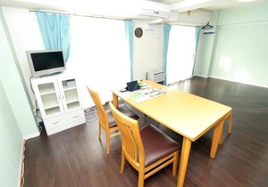 札幌市中心部大通公園まで徒歩十分観光移動に便利なロケーションh703