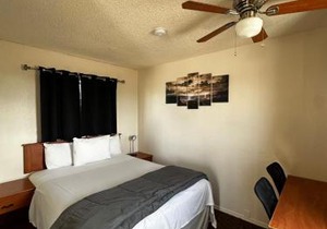 071A Private Studio near South Rim Sleeps 6- No Kitchen