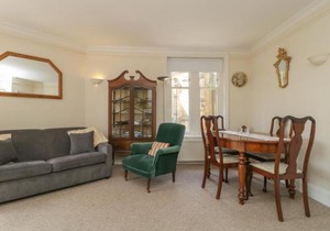 1 Abbey Court