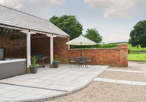 1 bedroom accommodation in Binbrook, near Market Rasen