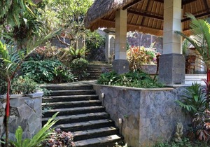 1 BR Suite room in Sukawati, Balinese feel and experience