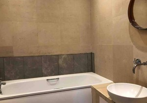 1 Large Bedroom Flat , Shepherds Bush