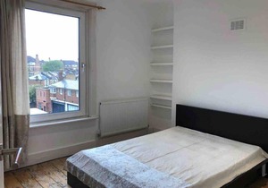 1 Large Bedroom Flat , Shepherds Bush