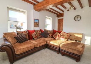 1 Rodgers Mews