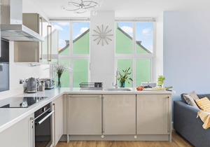 10 At The Beach, Torcross - an apartment that sleeps 6 guests in 2 bedrooms