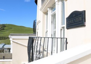10 Cove View